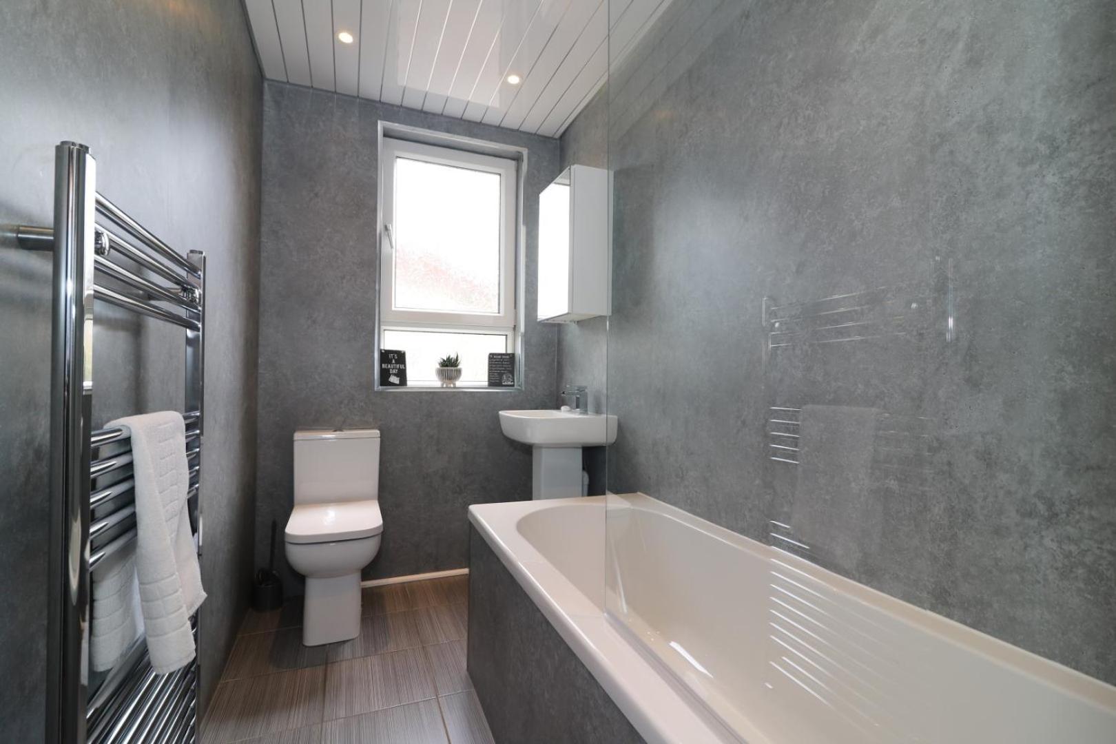 Ferienwohnung Signature - Gartlea House Airdrie Exterior foto